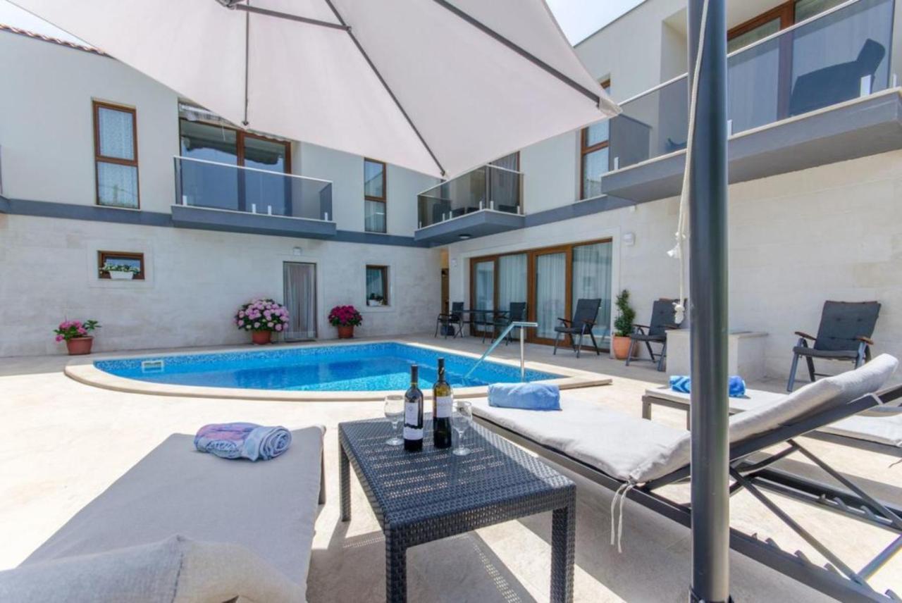 Villa La Veliki Drvenik Exterior foto